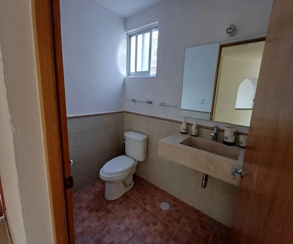 Casa En Venta,real de juriquilla,Cascada Naolinco 332, Querétaro, Querétaro 76230, 3 Habitaciones,4 Baños,Cascada Naolinco ,1,pb36yhN