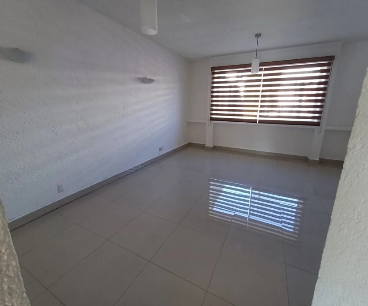 Casa En Venta,real de juriquilla,Cascada Naolinco 332, Querétaro, Querétaro 76230, 3 Habitaciones,4 Baños,Cascada Naolinco ,1,pb36yhN