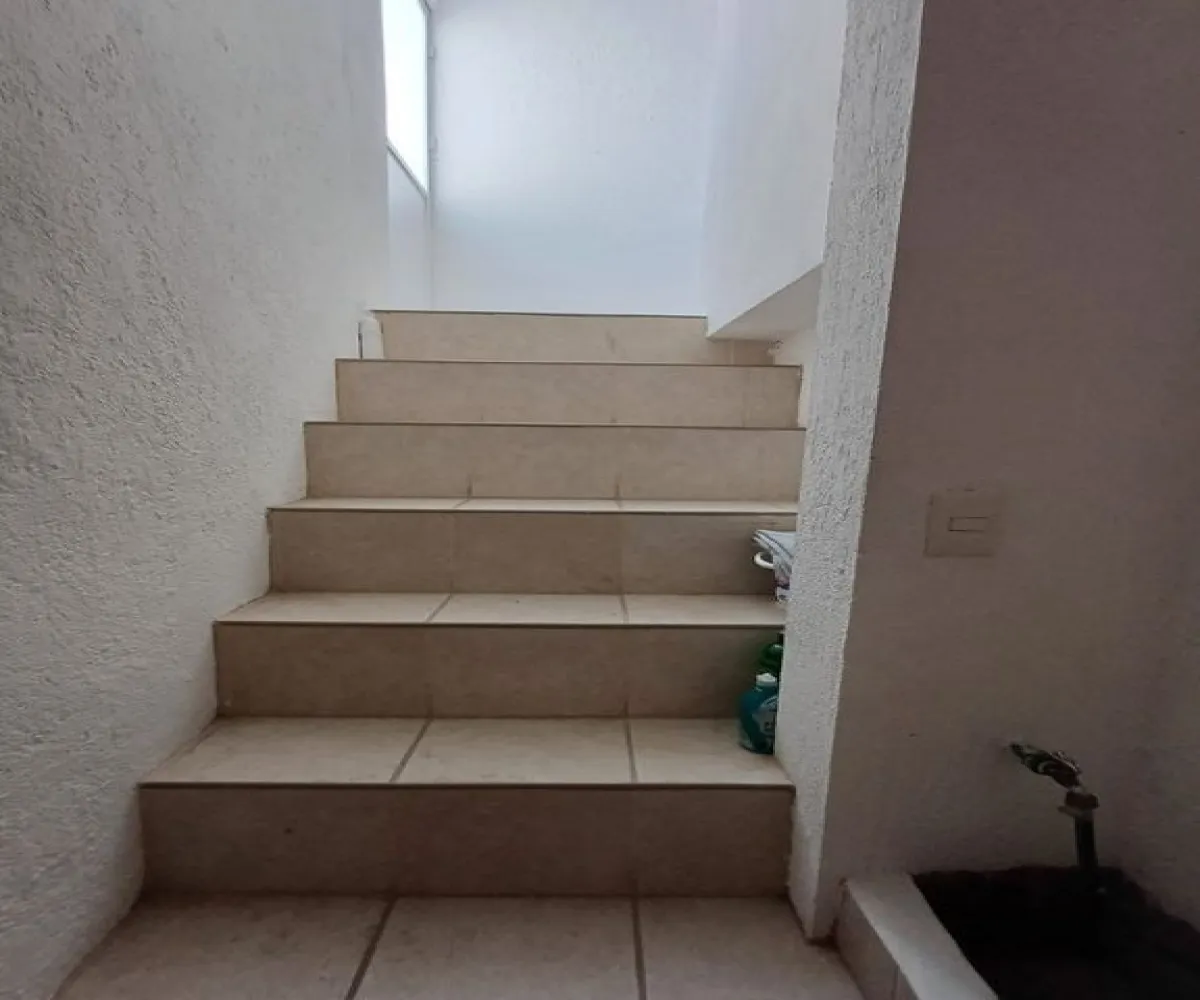 Casa En Venta,real de juriquilla,Cascada Naolinco 332, Querétaro, Querétaro 76230, 3 Habitaciones,4 Baños,Cascada Naolinco ,1,pb36yhN