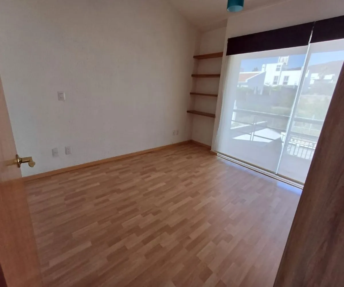 Casa En Venta,real de juriquilla,Cascada Naolinco 332, Querétaro, Querétaro 76230, 3 Habitaciones,4 Baños,Cascada Naolinco ,1,pb36yhN