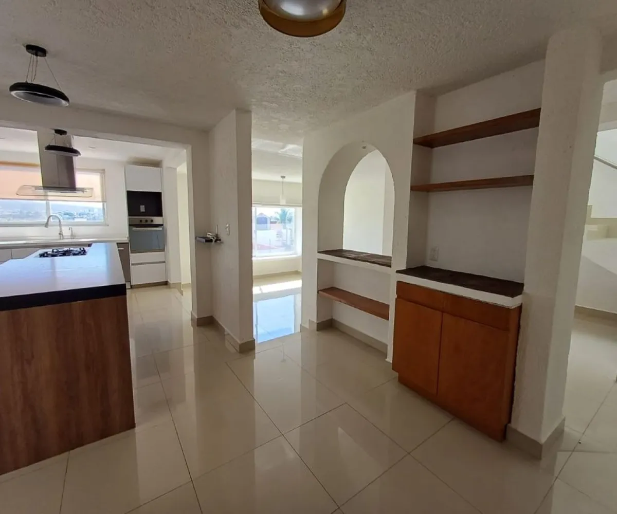 Casa En Venta,real de juriquilla,Cascada Naolinco 332, Querétaro, Querétaro 76230, 3 Habitaciones,4 Baños,Cascada Naolinco ,1,pb36yhN