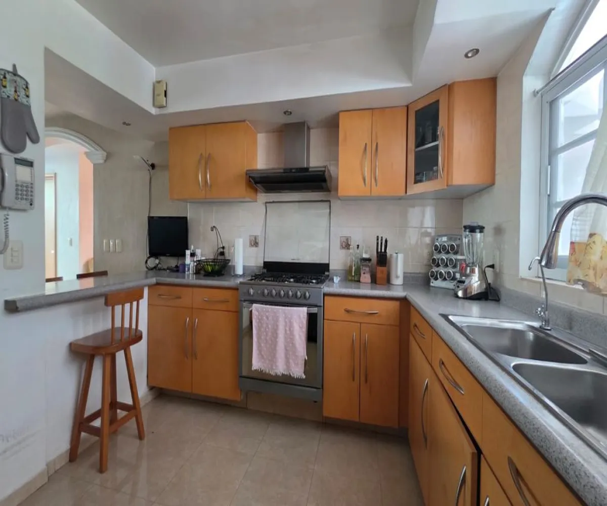 Casa En Renta,Rinconada del Parque,Avenida Ecónomos 6831, Zapopan, Jalisco 45010, 3 Habitaciones,2 Baños,Avenida Ecónomos,1,piq71Mu