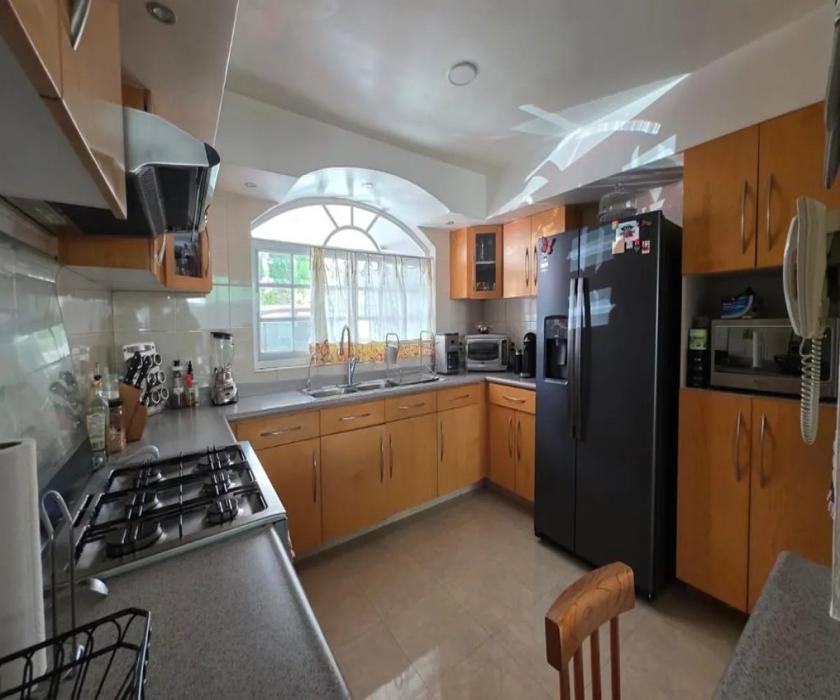 Casa En Renta,Rinconada del Parque,Avenida Ecónomos 6831, Zapopan, Jalisco 45010, 3 Habitaciones,2 Baños,Avenida Ecónomos,1,piq71Mu