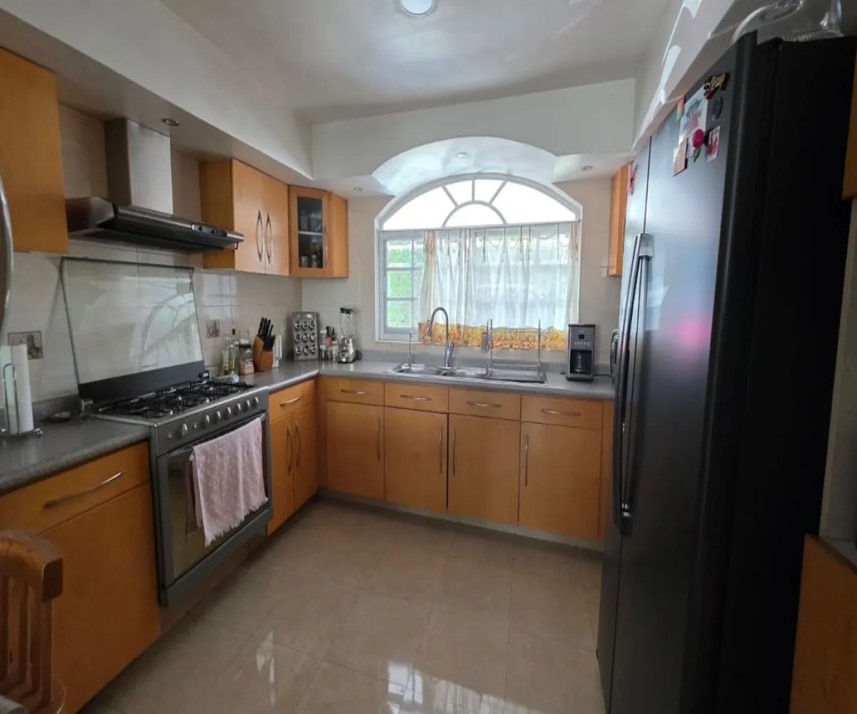 Casa En Renta,Rinconada del Parque,Avenida Ecónomos 6831, Zapopan, Jalisco 45010, 3 Habitaciones,2 Baños,Avenida Ecónomos,1,piq71Mu