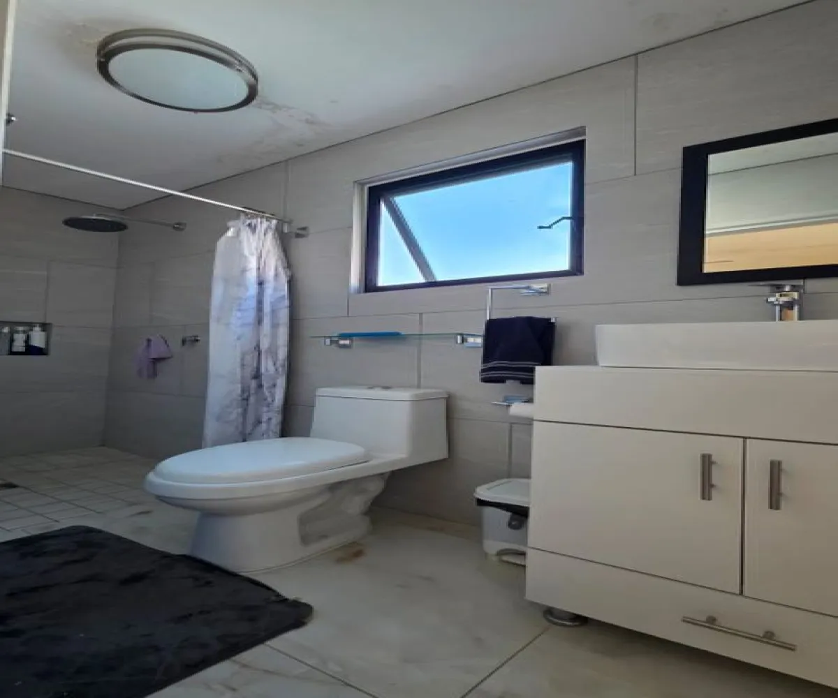 Casa En Venta,Prados Vallarta,A Las Rocas 122, Zapopan, Jalisco 45020, 4 Habitaciones,4 Baños,A Las Rocas,1,p0fNKIt