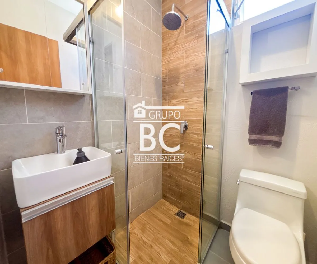 Departamento En Venta,Colinas de San Isidro,Avenida Camino de los Parques 5204 B8, Zapopan, Jalisco 45180, 2 Habitaciones,2 Baños,Avenida Camino de los Parques,2,pSrsGnZ