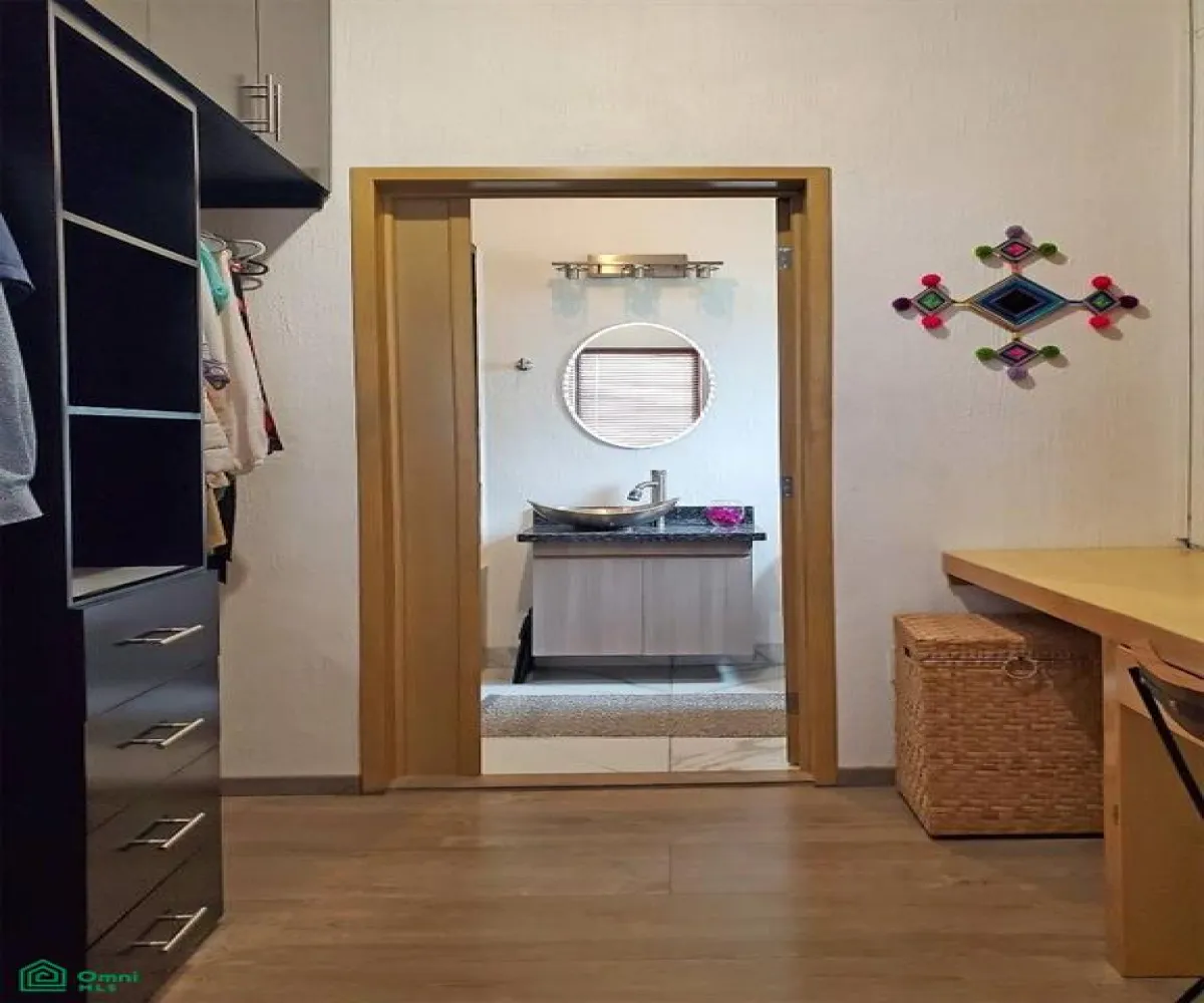 Departamento En Venta,Chapala Centro,Calle Niza oriente 43 int. 3, Chapala, Jalisco 45900, 2 Habitaciones,2 Baños,Calle Niza oriente,MX251044991