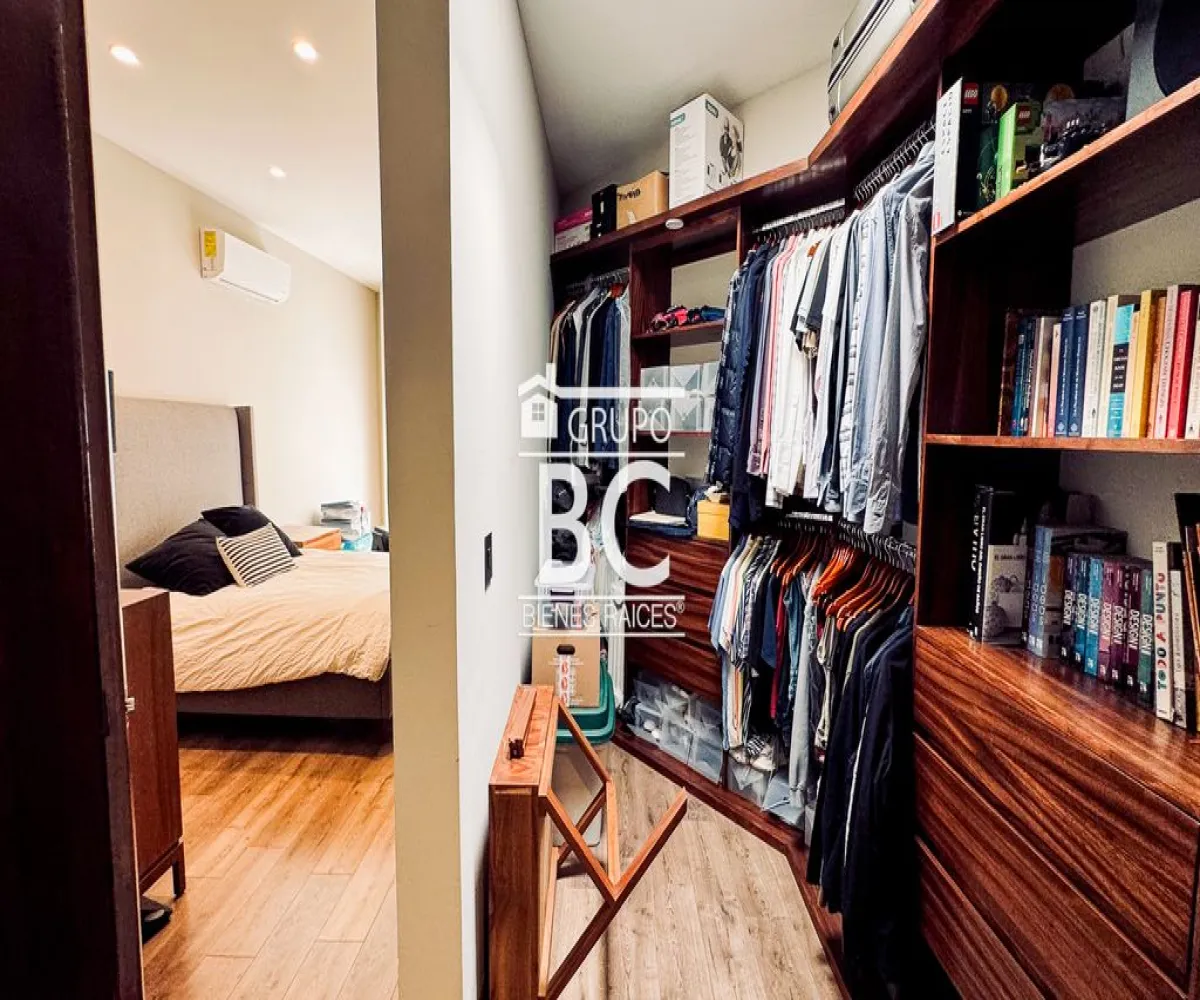 Casa En Venta,Valle Real,Paseo San Rafael 2999, Zapopan, Jalisco 45019, 3 Habitaciones,5 Baños,Paseo San Rafael,3,pXTOmNt