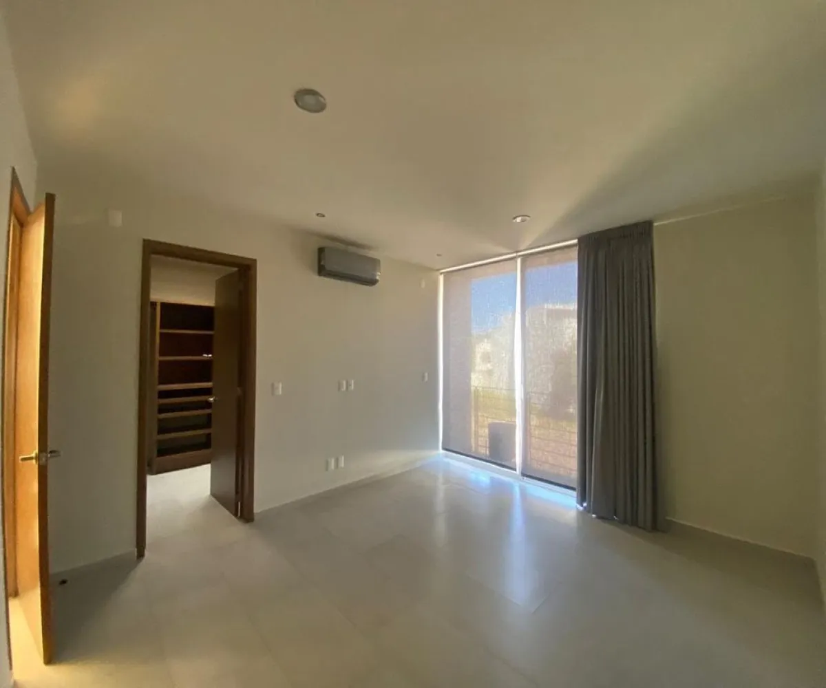 Casa En Venta,Bosques Vallarta,Circuito del Bosque 234 3, Zapopan, Jalisco 45134, 4 Habitaciones,3 Baños,Circuito del Bosque,1,pvxaHSL