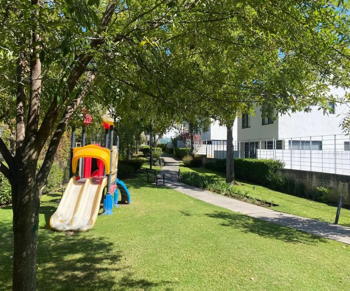 Casa En Venta,Bosques Vallarta,Circuito del Bosque 234 3, Zapopan, Jalisco 45134, 4 Habitaciones,3 Baños,Circuito del Bosque,1,pvxaHSL