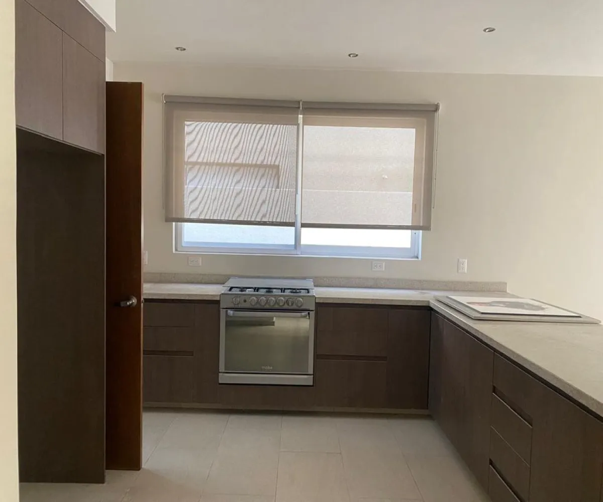 Casa En Venta,Bosques Vallarta,Circuito del Bosque 234 3, Zapopan, Jalisco 45134, 4 Habitaciones,3 Baños,Circuito del Bosque,1,pvxaHSL