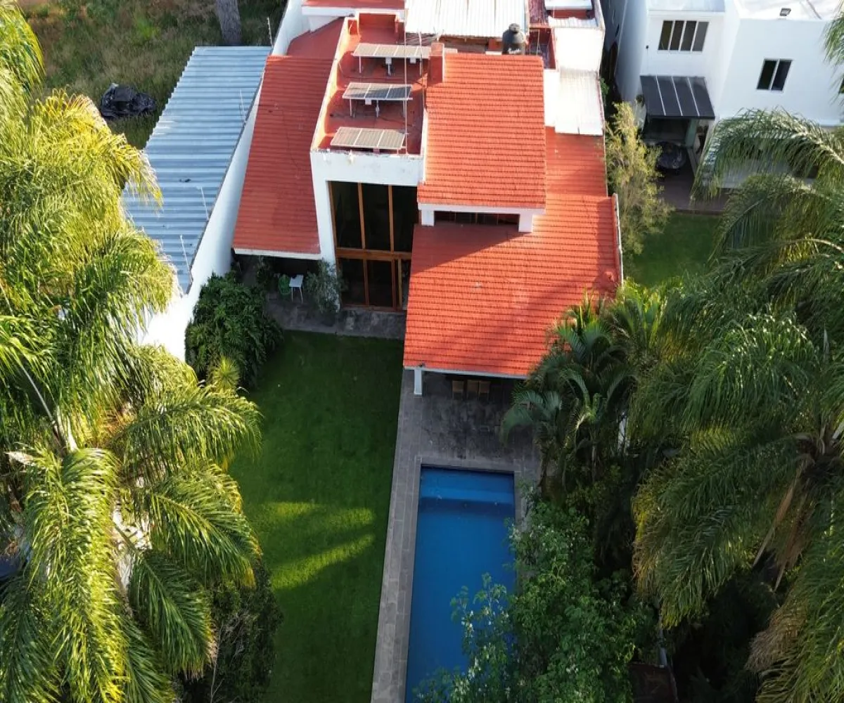 Casa En Venta,Lomas Altas,Paseo Lomas Altas 1406, Zapopan, Jalisco 45129, 4 Habitaciones,3 Baños,Paseo Lomas Altas,2,pMFPBEU