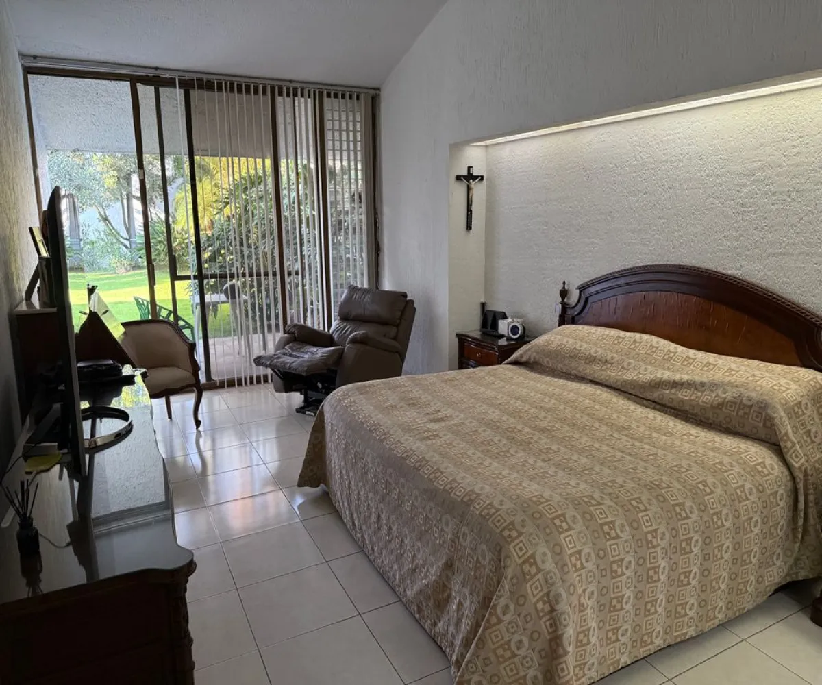 Casa En Venta,Lomas Altas,Paseo Lomas Altas 1406, Zapopan, Jalisco 45129, 4 Habitaciones,3 Baños,Paseo Lomas Altas,2,pMFPBEU