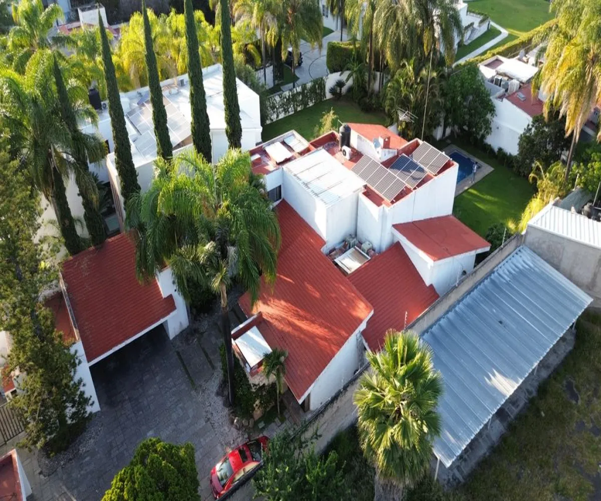 Casa En Venta,Lomas Altas,Paseo Lomas Altas 1406, Zapopan, Jalisco 45129, 4 Habitaciones,3 Baños,Paseo Lomas Altas,2,pMFPBEU