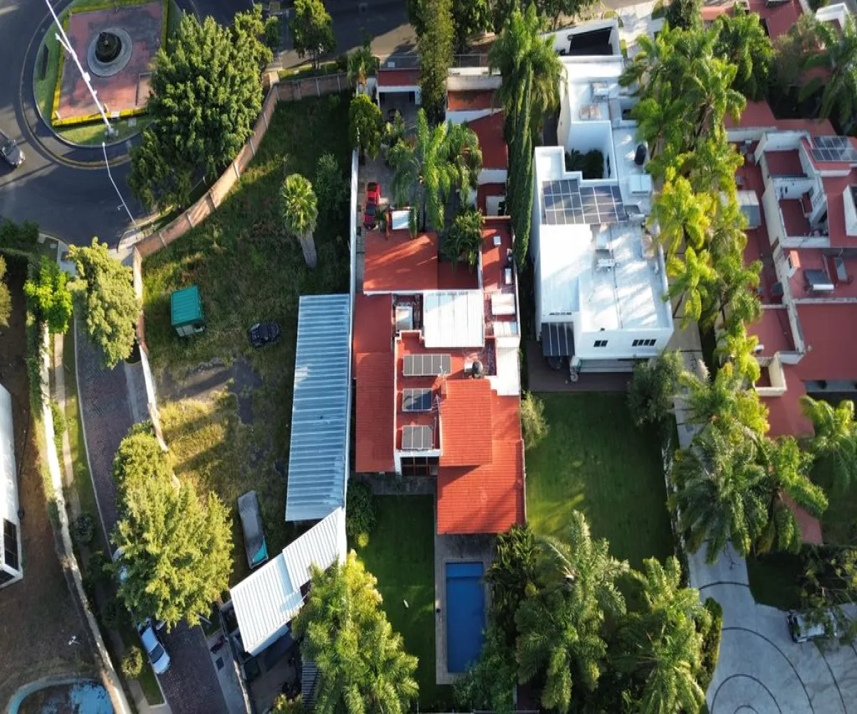 Casa En Venta,Lomas Altas,Paseo Lomas Altas 1406, Zapopan, Jalisco 45129, 4 Habitaciones,3 Baños,Paseo Lomas Altas,2,pMFPBEU