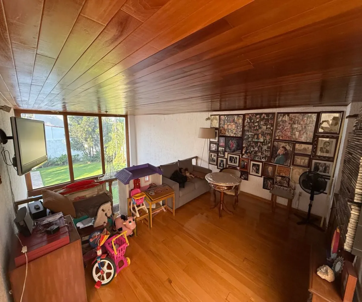 Casa En Venta,Lomas Altas,Paseo Lomas Altas 1406, Zapopan, Jalisco 45129, 4 Habitaciones,3 Baños,Paseo Lomas Altas,2,pMFPBEU