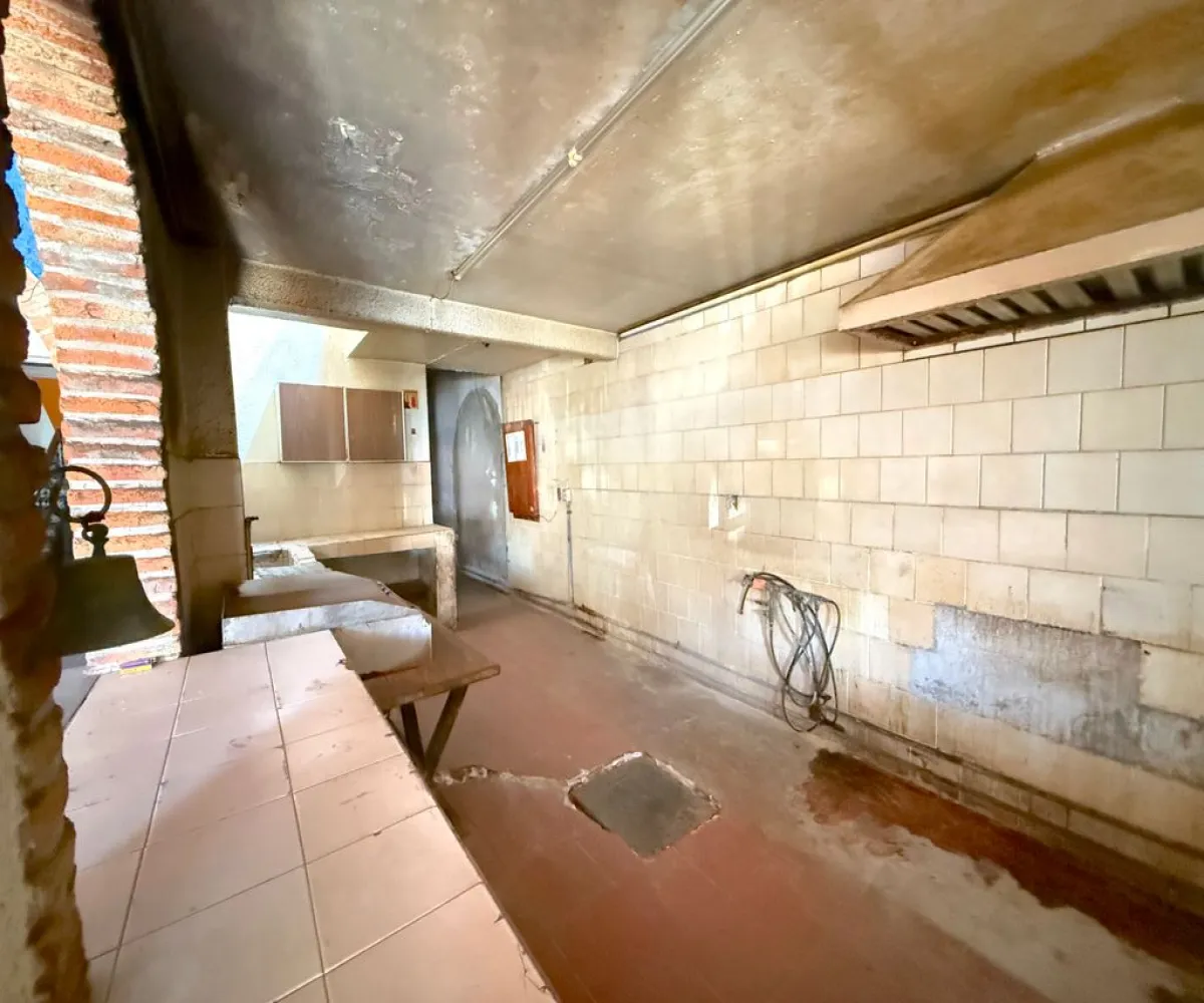 Casa En Venta,Ladron De Guevara,Isabel Prieto 766, Guadalajara, Jalisco 44600, 3 Habitaciones,2 Baños,Isabel Prieto,2,pnhWgcx