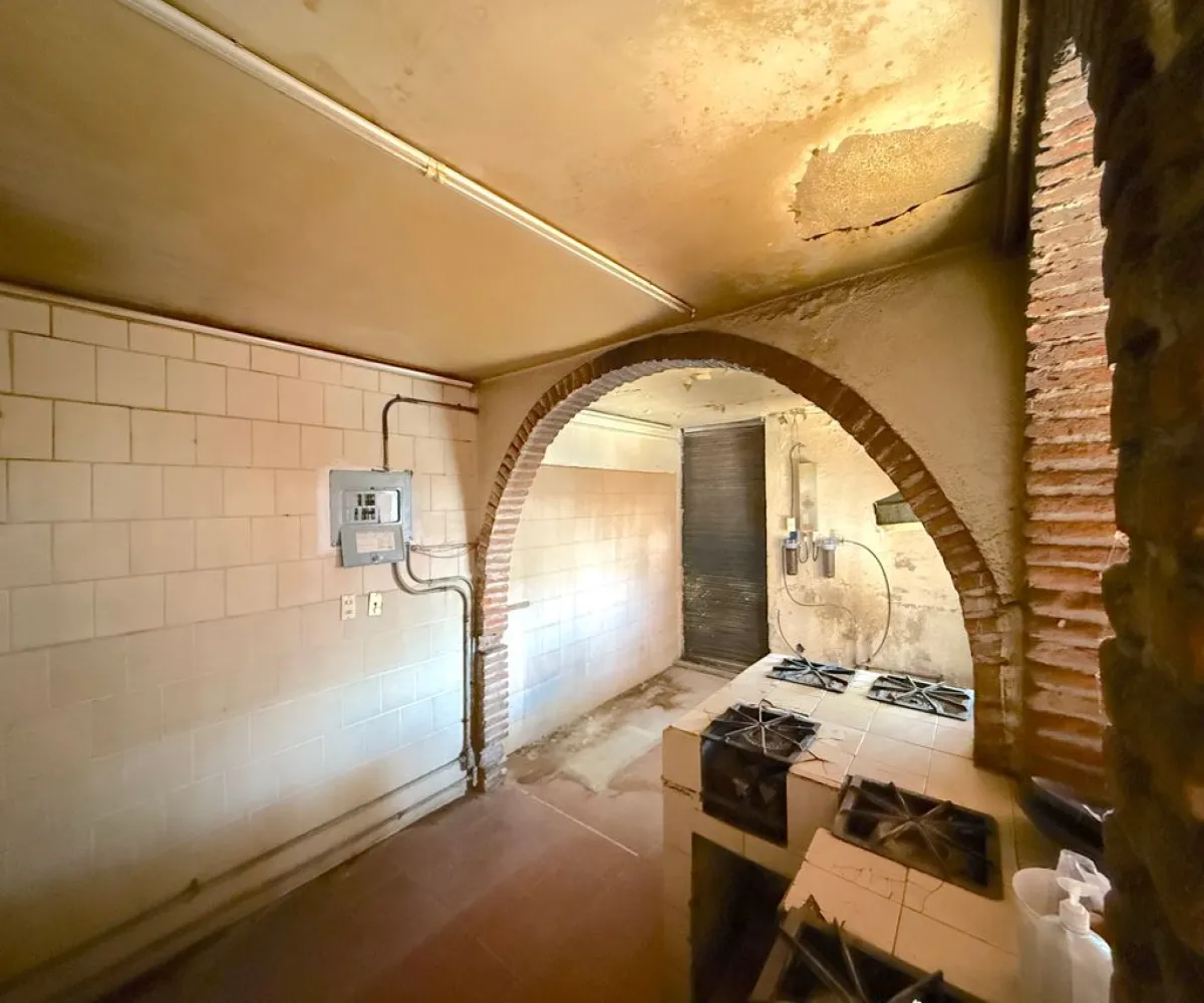 Casa En Venta,Ladron De Guevara,Isabel Prieto 766, Guadalajara, Jalisco 44600, 3 Habitaciones,2 Baños,Isabel Prieto,2,pnhWgcx