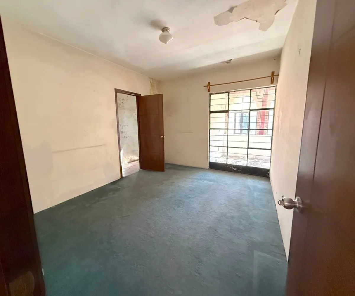 Casa En Venta,Ladron De Guevara,Isabel Prieto 766, Guadalajara, Jalisco 44600, 3 Habitaciones,2 Baños,Isabel Prieto,2,pnhWgcx