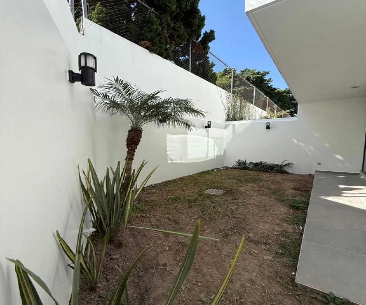 Casa En Venta,El manantial ,Avenida López Mateos Sur 5560, Tlajomulco de Zúñiga, Jalisco 45645, 4 Habitaciones,5 Baños,Avenida López Mateos Sur,2,pHnfLP4