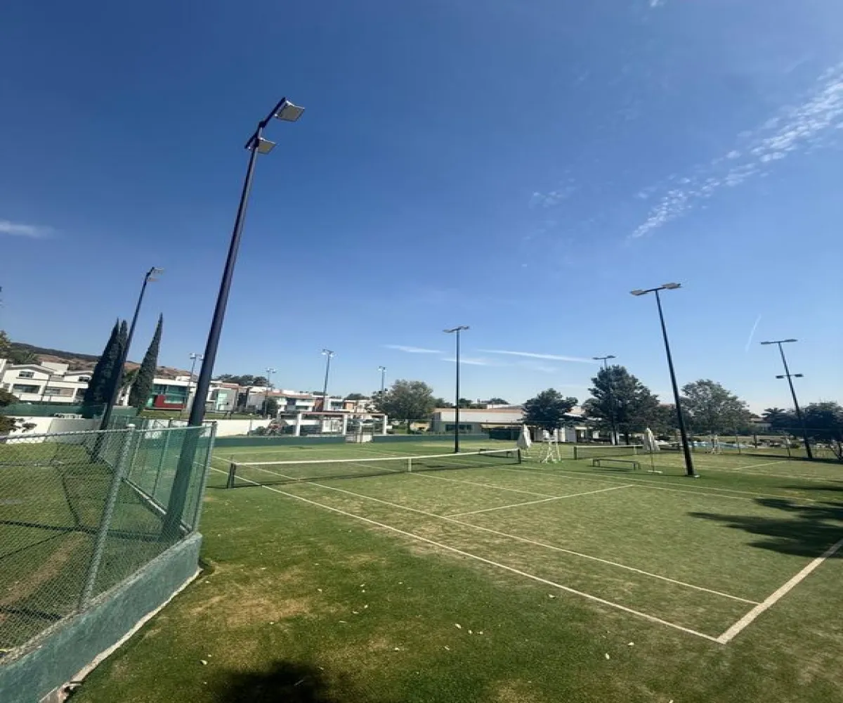 Casa En Venta,El manantial ,Avenida López Mateos Sur 5560, Tlajomulco de Zúñiga, Jalisco 45645, 4 Habitaciones,5 Baños,Avenida López Mateos Sur,2,pHnfLP4