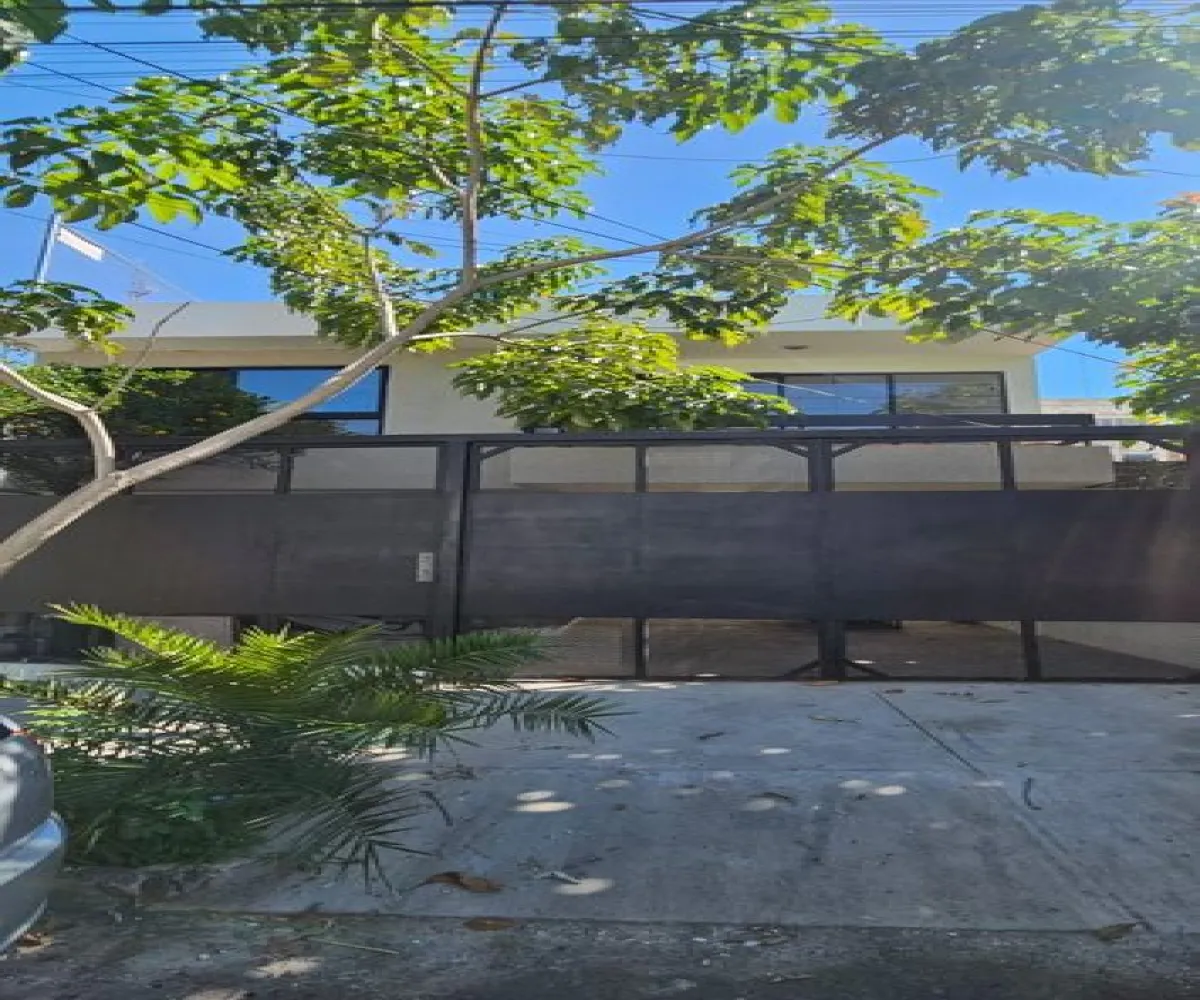 Casa En Venta,Moderna,Privada Santa Eduwiges 2014, Guadalajara, Jalisco 44150, 4 Habitaciones,2 Baños,Privada Santa Eduwiges,3,p28CFZh