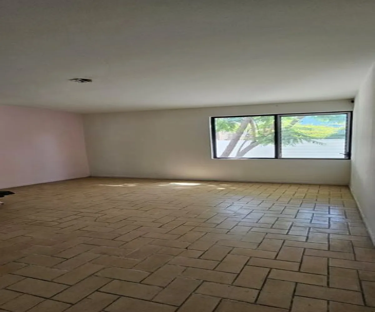 Casa En Venta,Moderna,Privada Santa Eduwiges 2014, Guadalajara, Jalisco 44150, 4 Habitaciones,2 Baños,Privada Santa Eduwiges,3,p28CFZh