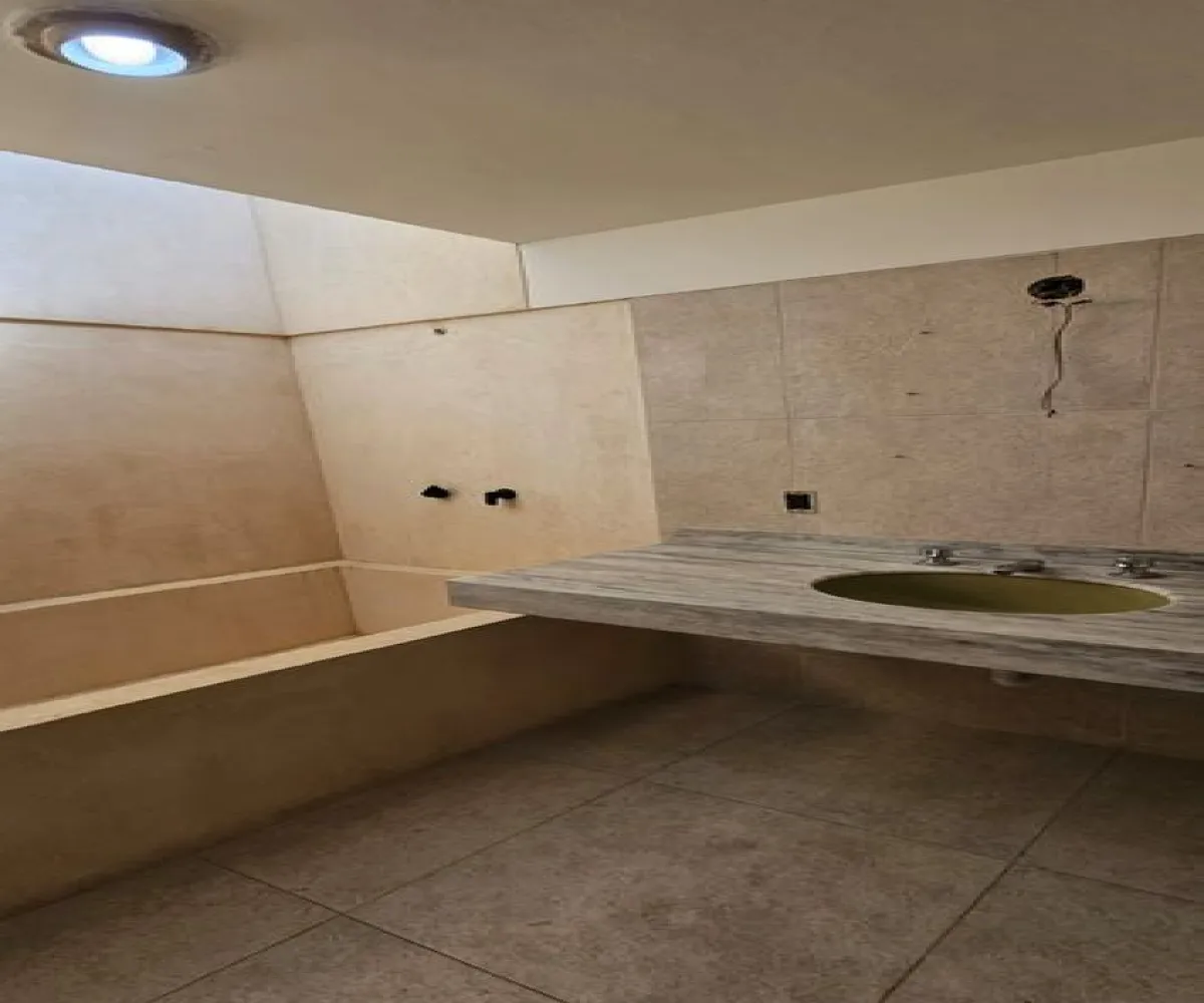 Casa En Venta,Moderna,Privada Santa Eduwiges 2014, Guadalajara, Jalisco 44150, 4 Habitaciones,2 Baños,Privada Santa Eduwiges,3,p28CFZh