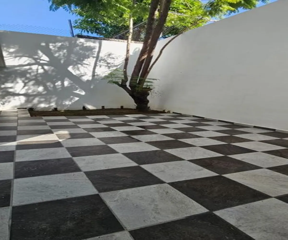 Casa En Venta,Moderna,Privada Santa Eduwiges 2014, Guadalajara, Jalisco 44150, 4 Habitaciones,2 Baños,Privada Santa Eduwiges,3,p28CFZh