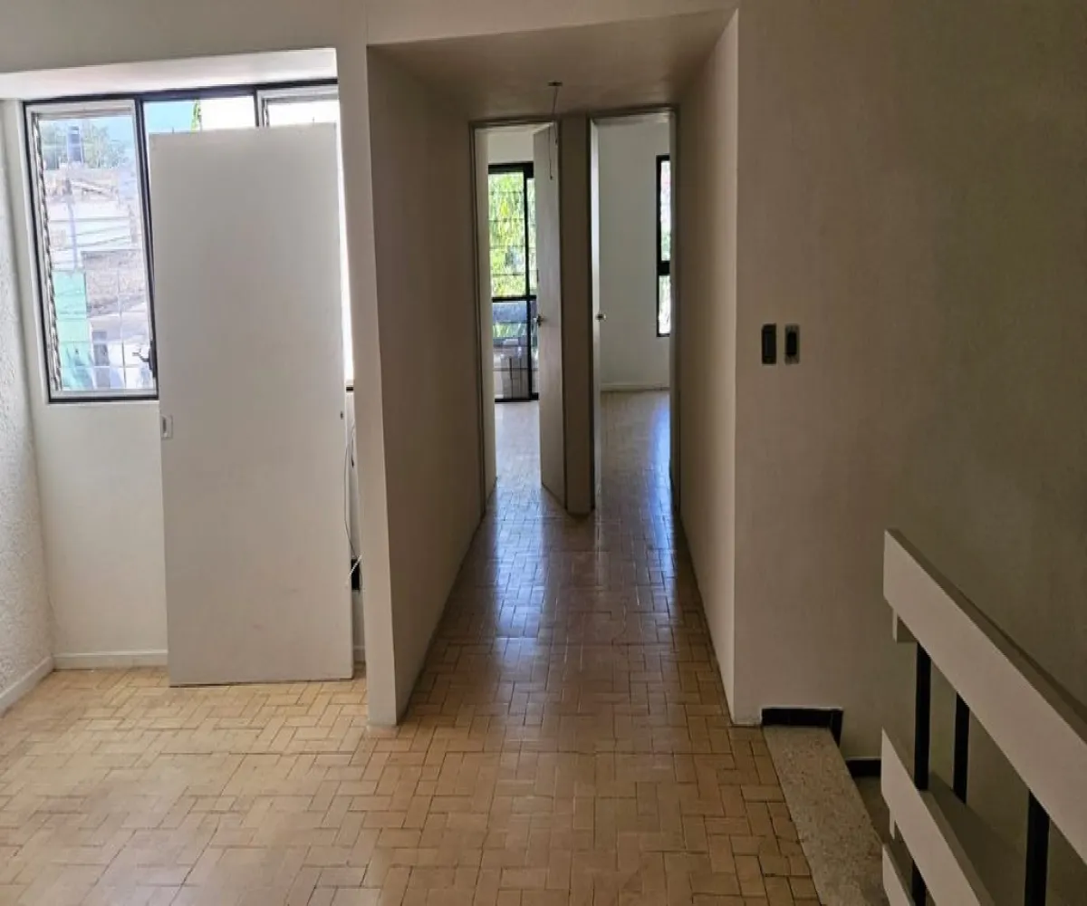 Casa En Venta,Moderna,Privada Santa Eduwiges 2014, Guadalajara, Jalisco 44150, 4 Habitaciones,2 Baños,Privada Santa Eduwiges,3,p28CFZh