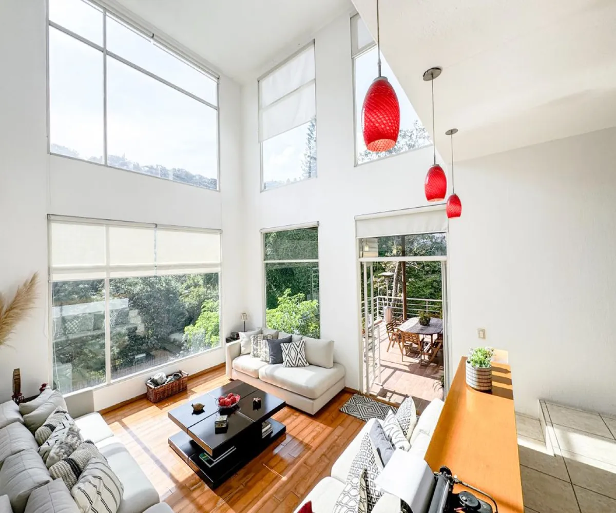 Casa En Venta,El Palomar,Paseo de Los Alamos 136, Tlajomulco de Zúñiga, Jalisco 45643, 4 Habitaciones,3 Baños,Paseo de Los Alamos,2,pnfZUSk