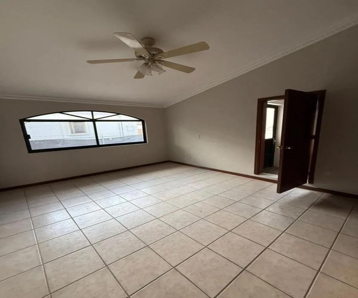 Casa En Renta,Virreyes,Avenida Naciones Unidas 5677, Zapopan, Jalisco 45110, 5 Habitaciones,3 Baños,Avenida Naciones Unidas,2,pl8P3pW