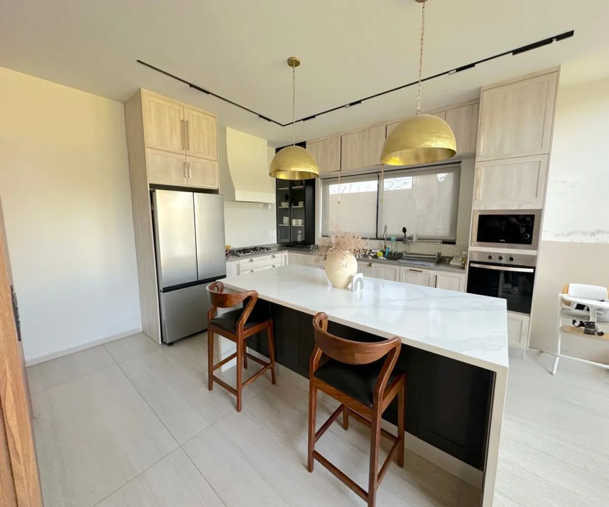 Casa En Venta,Hacienda de San Juan,Avenida General Ramón Corona 2500, Zapopan, Jalisco 45134, 4 Habitaciones,4 Baños,Avenida General Ramón Corona,2,pNyeWXv