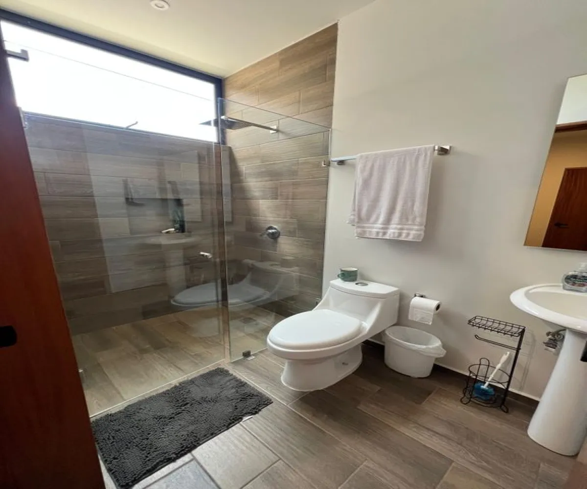 Casa En Venta,Hacienda de San Juan,Avenida General Ramón Corona 2500, Zapopan, Jalisco 45134, 4 Habitaciones,4 Baños,Avenida General Ramón Corona,2,pNyeWXv