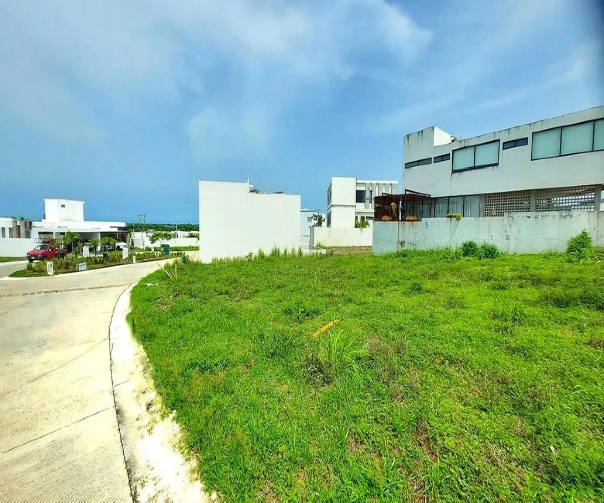 Terreno En Venta,Punta Tiburón,Laguna Ladoga 229-229, Alvarado, Veracruz 95264,Laguna Ladoga,pLgqjLD