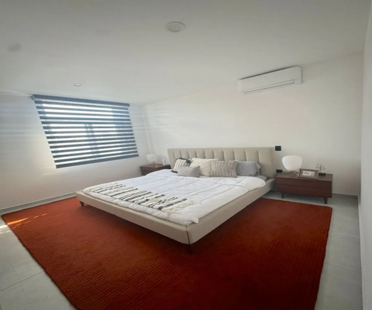 Casa En Venta,Santa Anita,Abasolo 180, Tlajomulco de Zúñiga, Jalisco 45645, 3 Habitaciones,3 Baños,Abasolo,3,pNgA5Mb