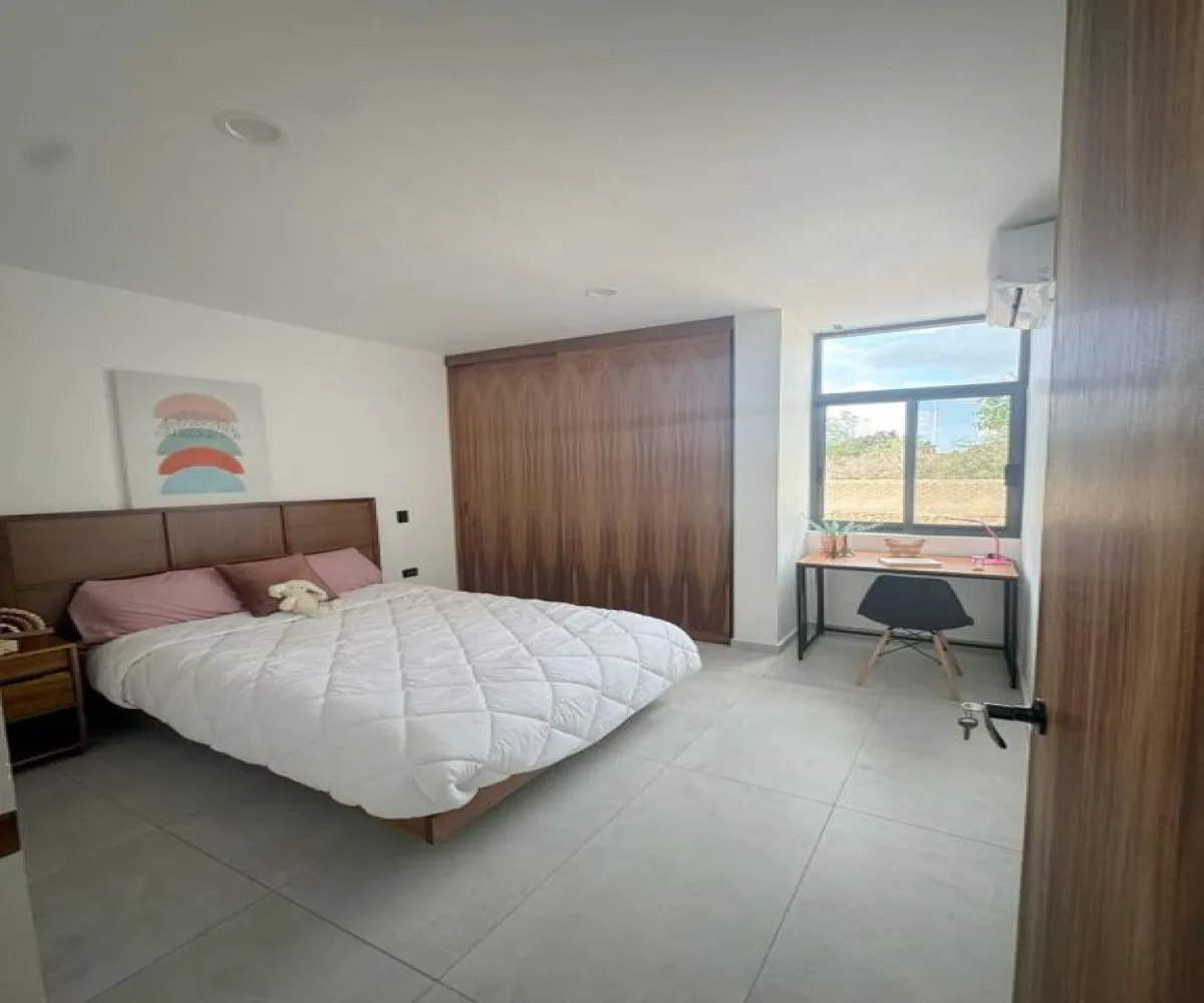 Casa En Venta,Santa Anita,Abasolo 180, Tlajomulco de Zúñiga, Jalisco 45645, 3 Habitaciones,3 Baños,Abasolo,3,pNgA5Mb