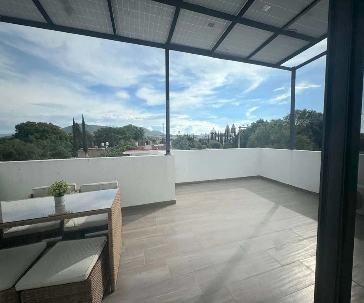 Casa En Venta,Santa Anita,Abasolo 180, Tlajomulco de Zúñiga, Jalisco 45645, 3 Habitaciones,3 Baños,Abasolo,3,pNgA5Mb