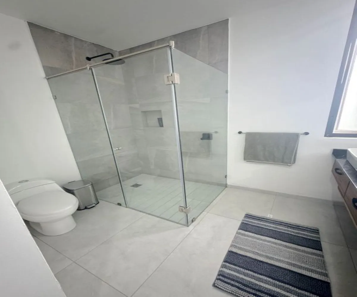 Casa En Venta,Santa Anita,Abasolo 180, Tlajomulco de Zúñiga, Jalisco 45645, 3 Habitaciones,3 Baños,Abasolo,3,pNgA5Mb