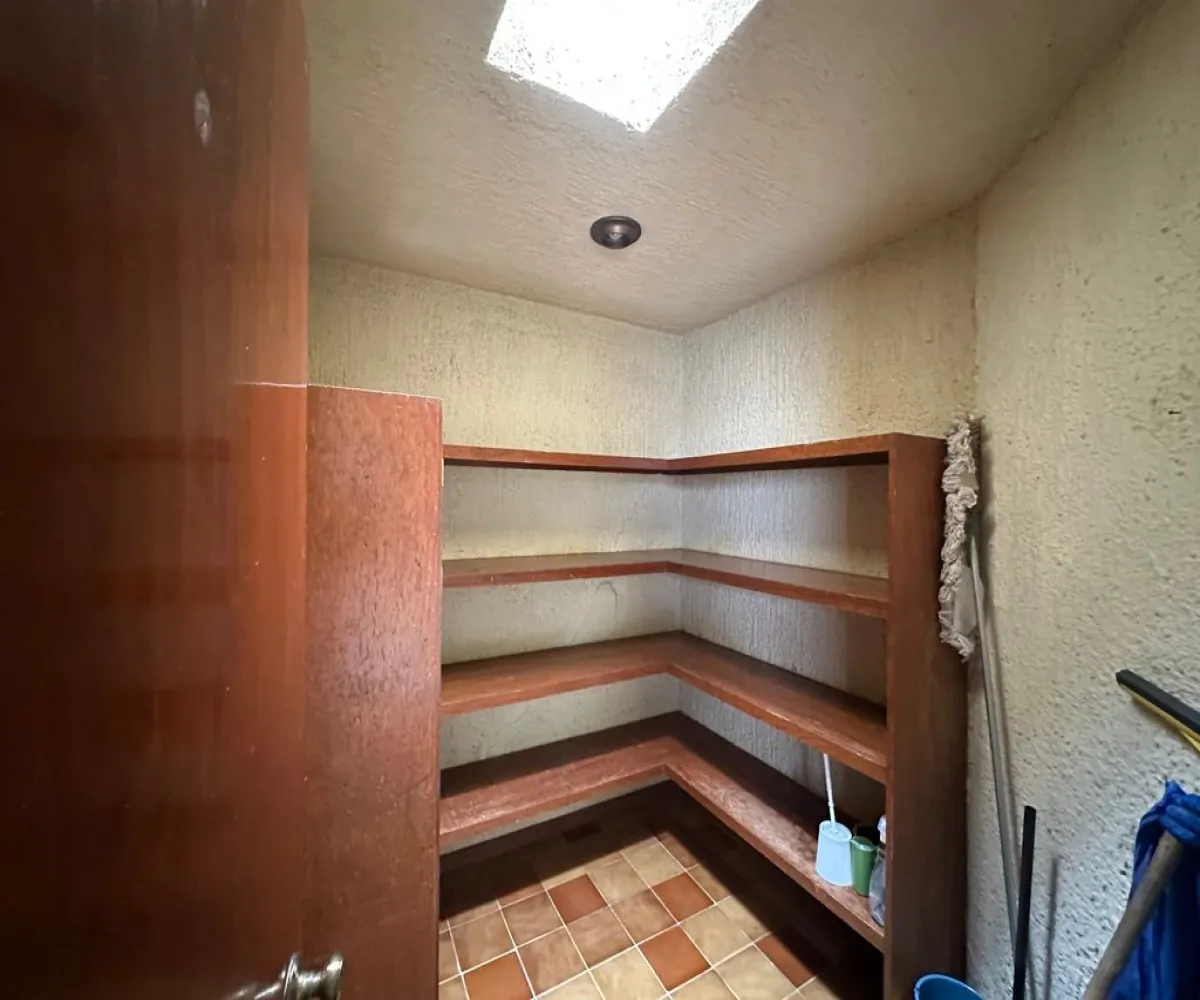Casa En Renta,Colinas de San Javier,Paseo Santa Cecilia 58, Zapopan, Jalisco 45110, 3 Habitaciones,3 Baños,Paseo Santa Cecilia,2,pFIjrFX