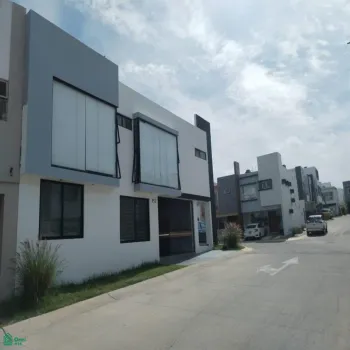 Casa En Venta,Altavista Residencial,Av. Altavista 450 Interior 152, Zapopan, Jalisco 45133, 3 Habitaciones,2 Baños,Av. Altavista,2,MX251024424