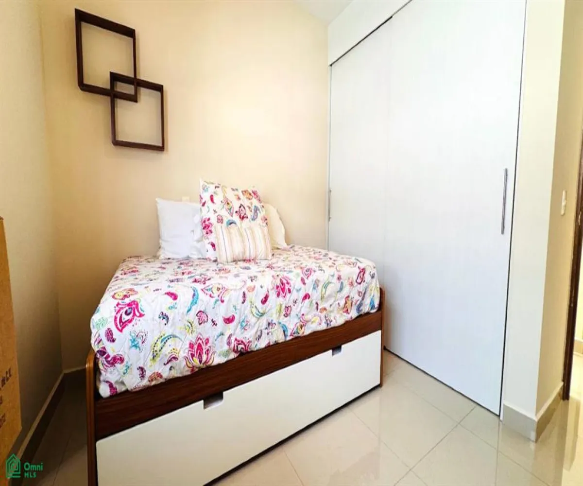 Departamento En Venta,Villas Universidad,Av Mexico 1502, Puerto Vallarta, Jalisco 48315, 3 Habitaciones,4 Baños,Av Mexico,2,MX251045348