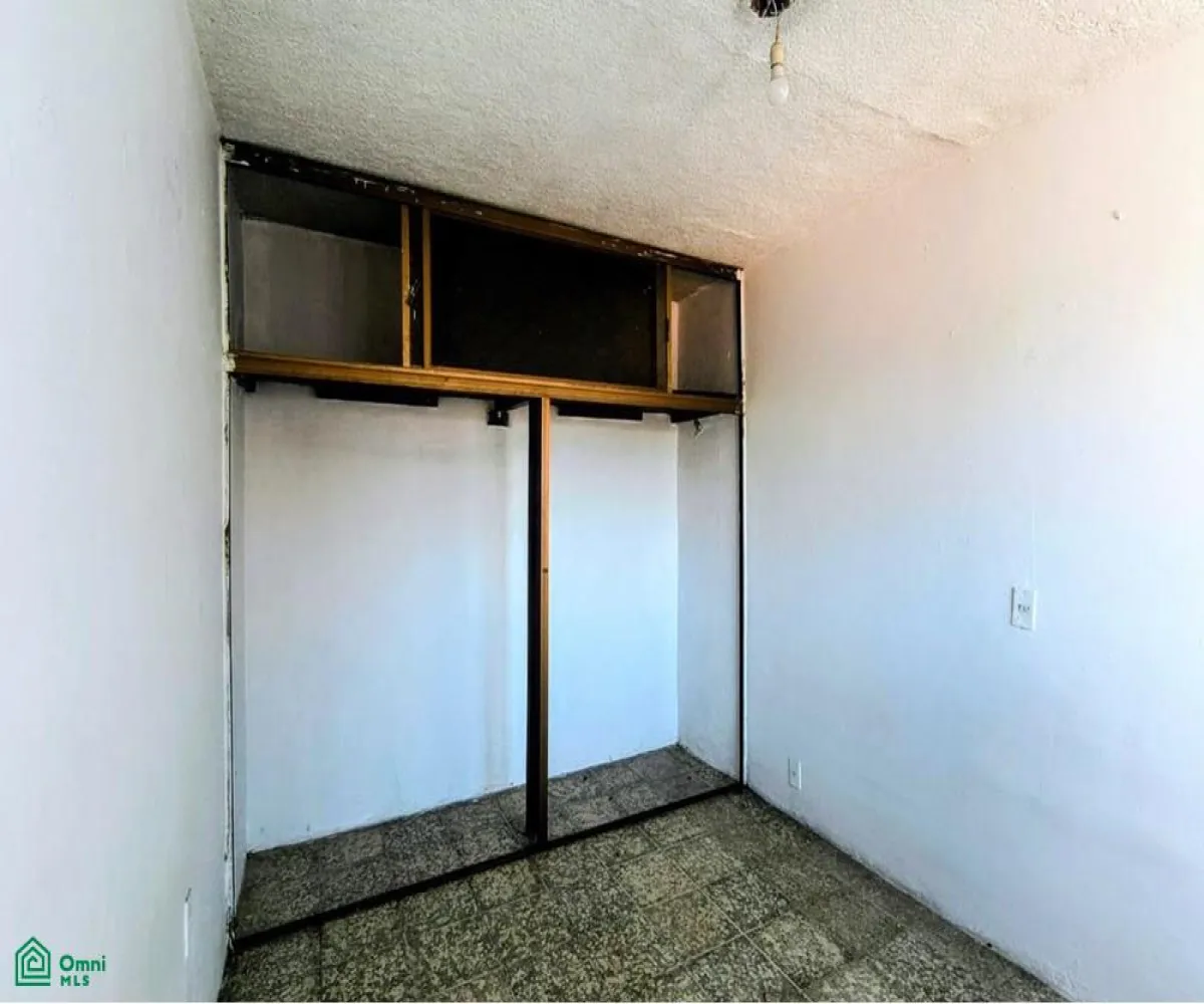 Casa En Venta,Colonial Independencia,SAMUEL RAMOS 2223, Guadalajara, Jalisco 44290, 4 Habitaciones,2 Baños,SAMUEL RAMOS,2,MX251045588