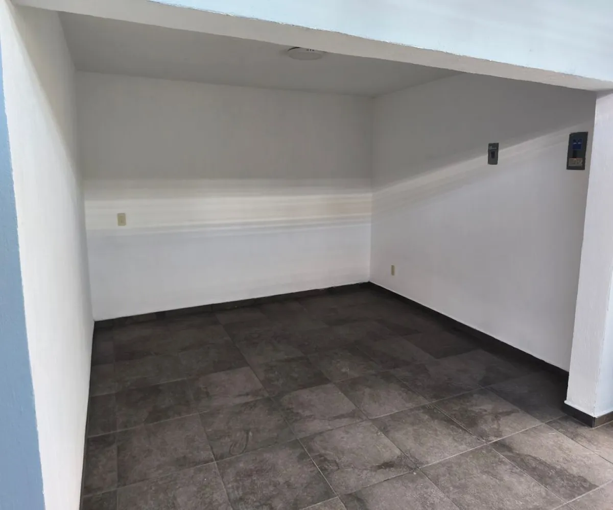 Casa En Venta,Lomas de Zapopan,Talavera S/N, Zapopan, Jalisco 45130, 9 Habitaciones,3 Baños,Talavera ,1,pe5yVNq