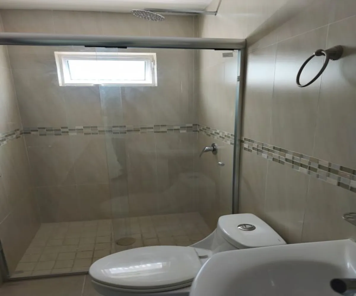 Casa En Venta,Lomas de Zapopan,Talavera S/N, Zapopan, Jalisco 45130, 9 Habitaciones,3 Baños,Talavera ,1,pe5yVNq