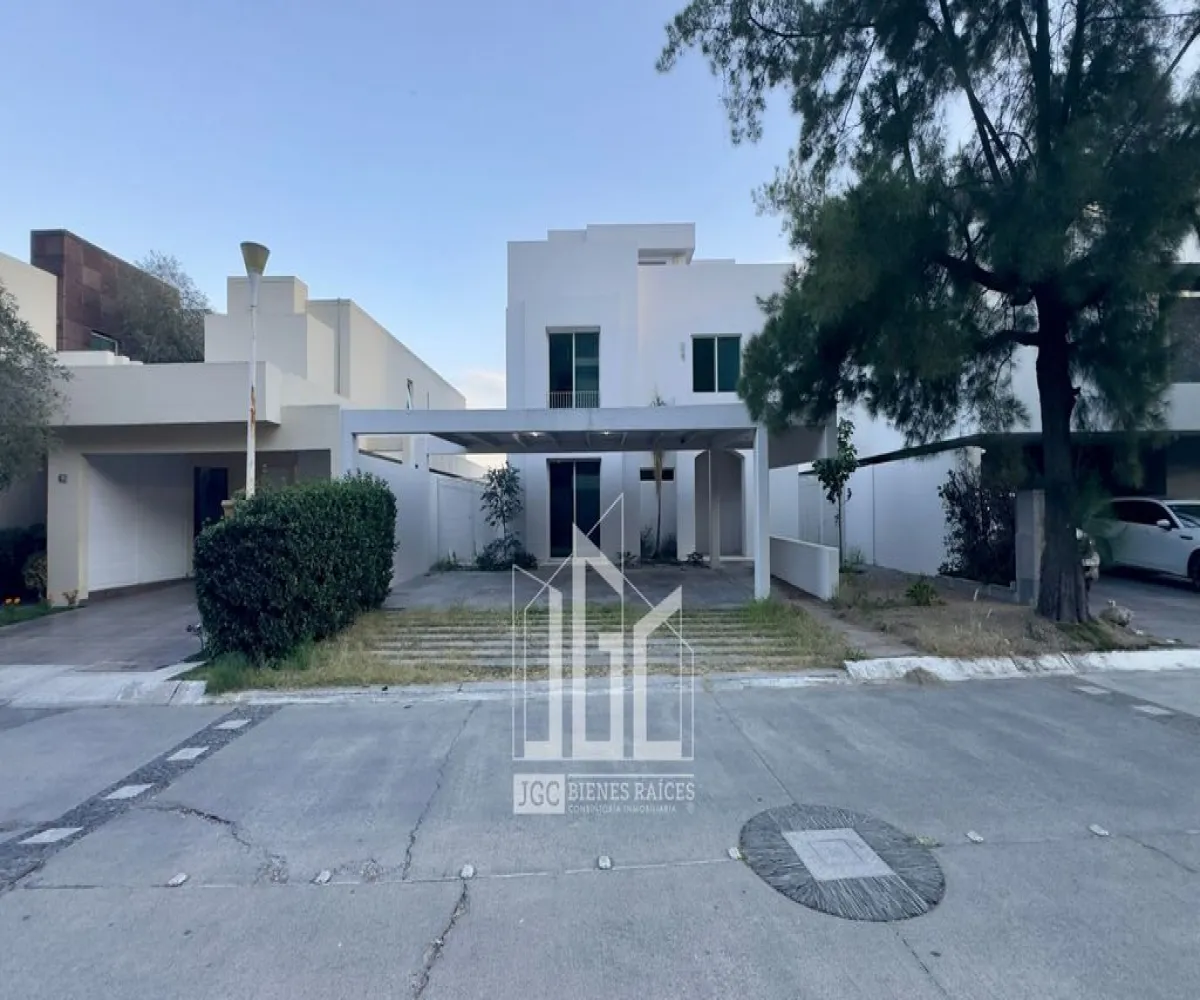 Casa En Venta,Los Gavilanes,Paseo Lago Nogal 63, Tlajomulco de Zúñiga, Jalisco 45645, 5 Habitaciones,6 Baños,Paseo Lago Nogal,3,pqqMoRo