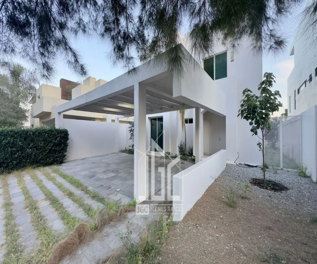 Casa En Venta,Los Gavilanes,Paseo Lago Nogal 63, Tlajomulco de Zúñiga, Jalisco 45645, 5 Habitaciones,6 Baños,Paseo Lago Nogal,3,pqqMoRo