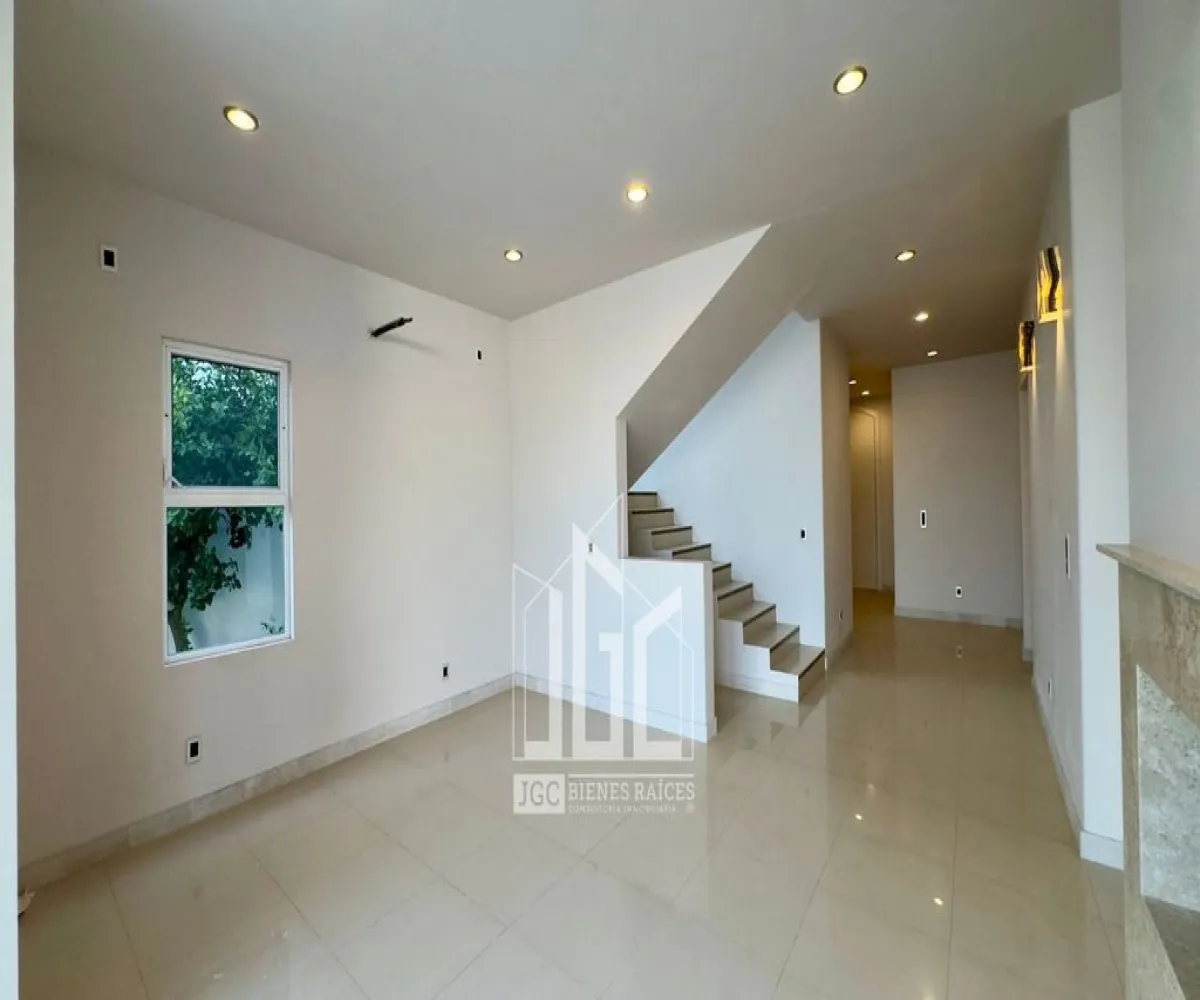 Casa En Venta,Los Gavilanes,Paseo Lago Nogal 63, Tlajomulco de Zúñiga, Jalisco 45645, 5 Habitaciones,6 Baños,Paseo Lago Nogal,3,pqqMoRo