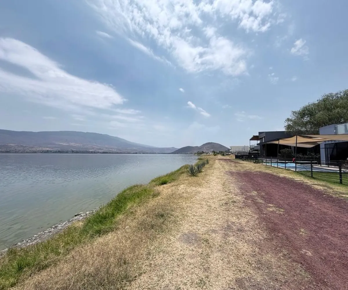 Terreno En Venta,Fraccionamiento Tres Reyes,Carlota 1 24, Tlajomulco de Zúñiga, Jalisco 45670,Carlota 1,pmKfdWd