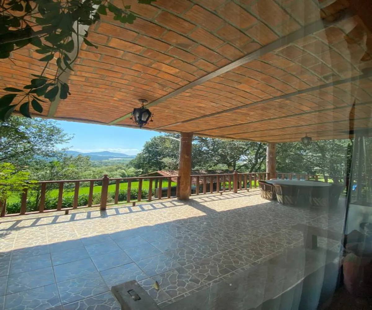 En Venta,Pinares Tapalpa ,Paseo de los Encinos 765 86 B, Tapalpa, Jalisco 44160, 4 Habitaciones,4 Baños,Paseo de los Encinos ,3,pXtQOcX